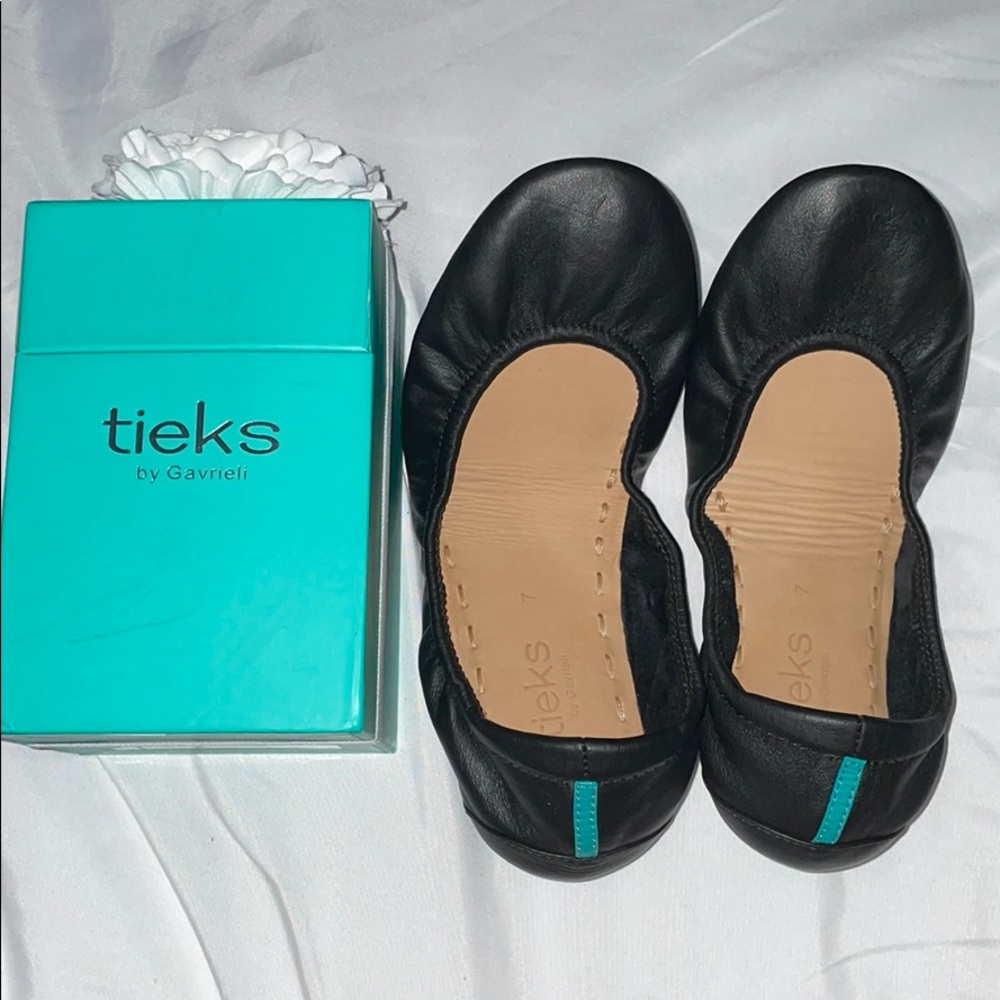 TIEKS- Matte Black, Size 7